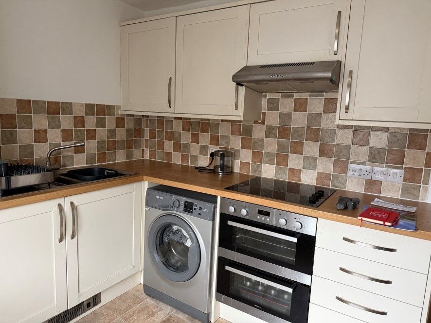 Property photo 3 of 7