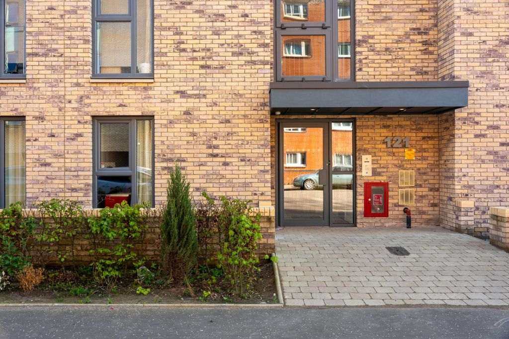 Property photo 2 of 15 Picture No. 02