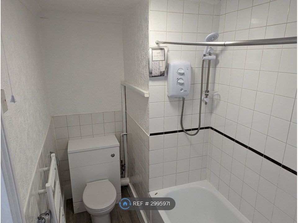 Property photo 2 of 5 Bathroom