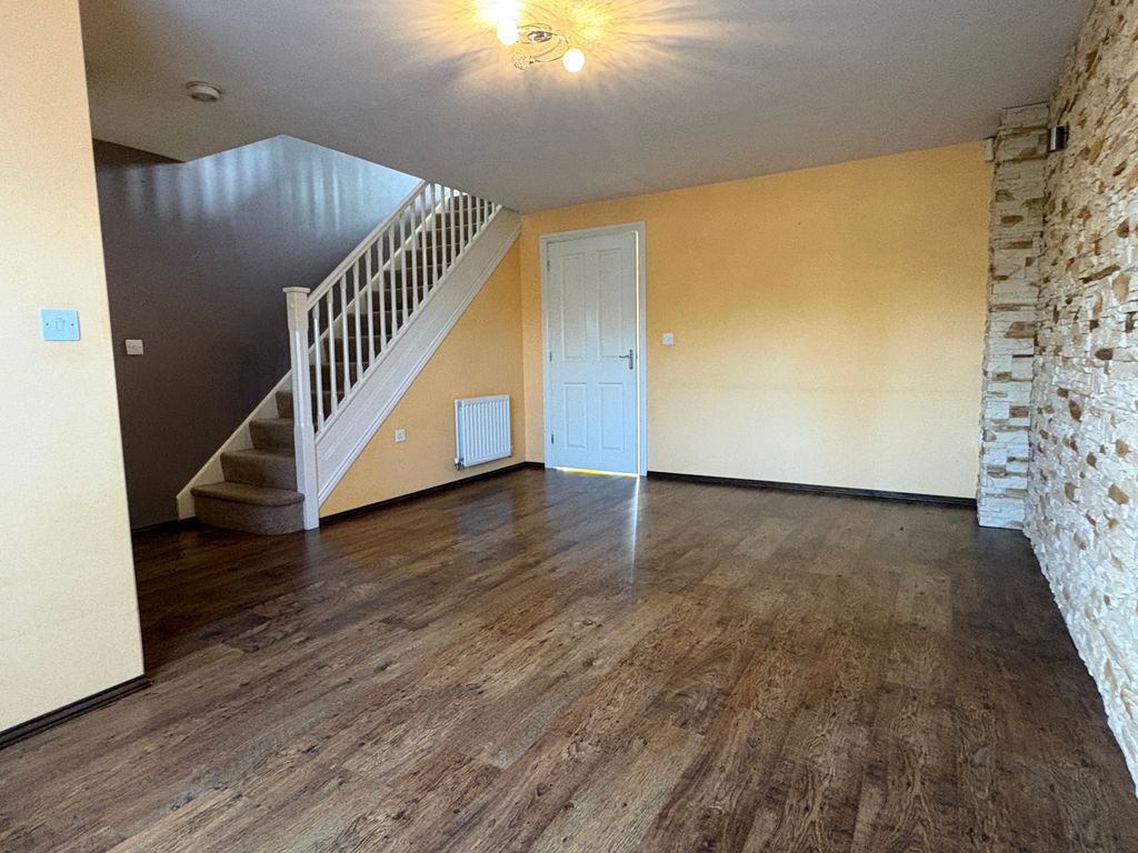 Property photo 2 of 16 Living Room