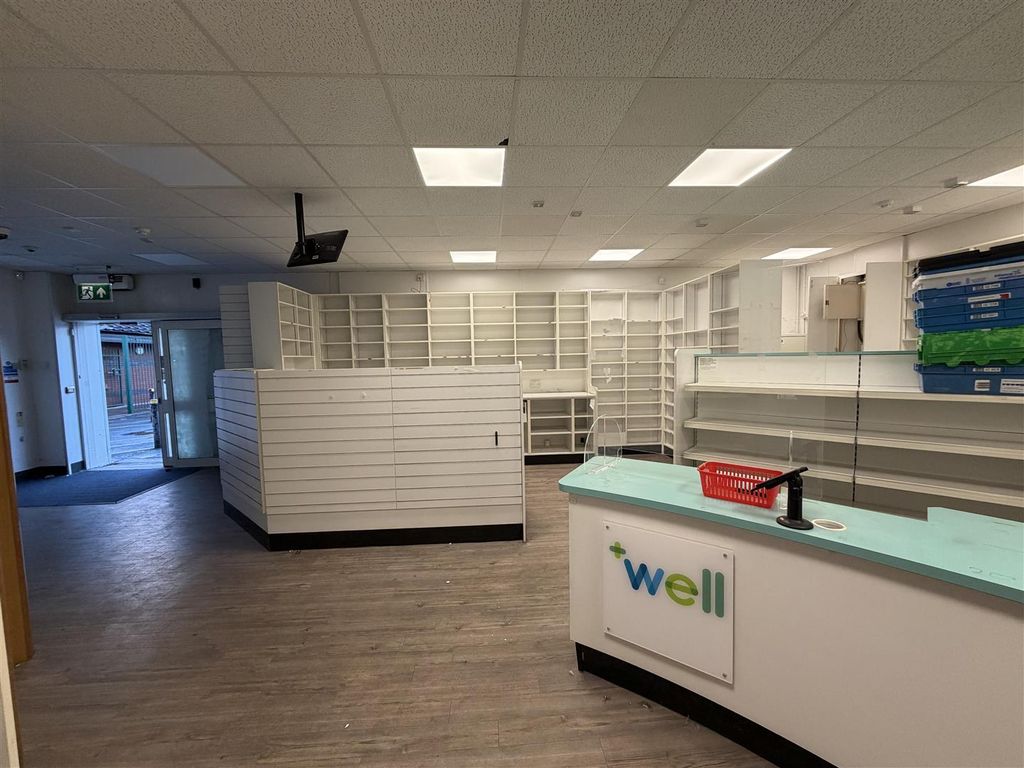 Property photo 2 of 5