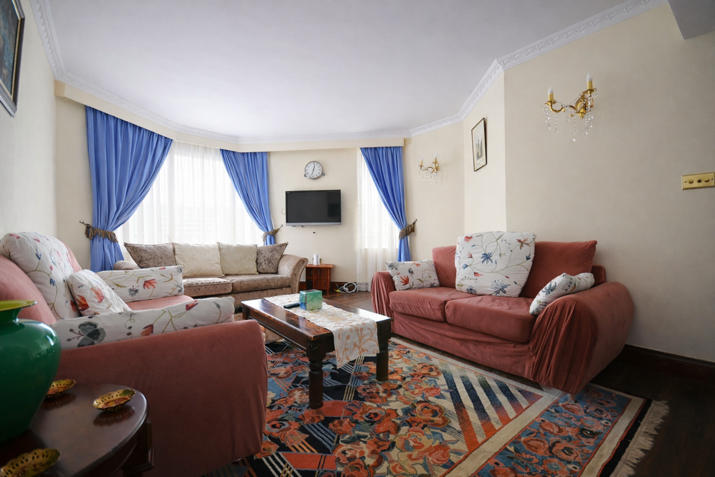 Property photo 3 of 15