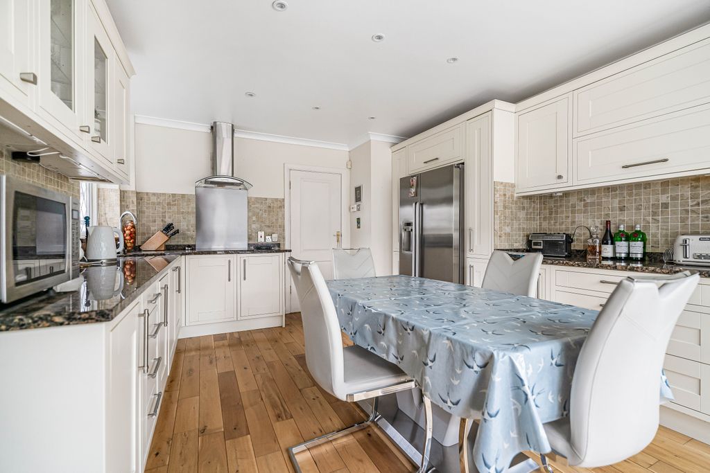 Additional image 19 of 4 bed detached house for saleRidgemount Gardens, Enfield EN2