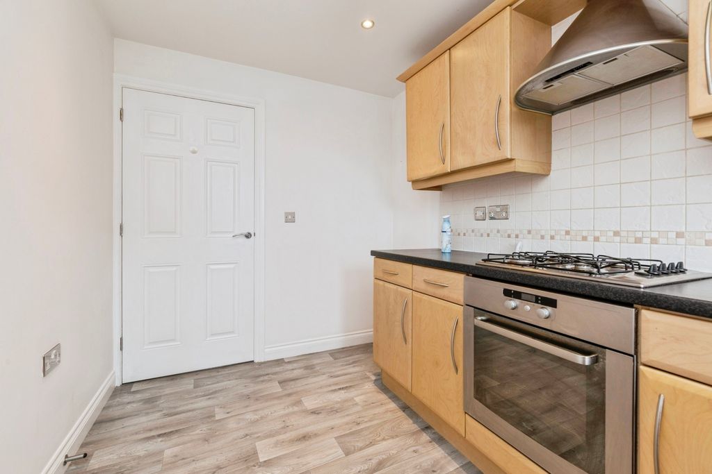 Additional image 5 of 2 bed flat for saleBoste Crescent, Durham DH1