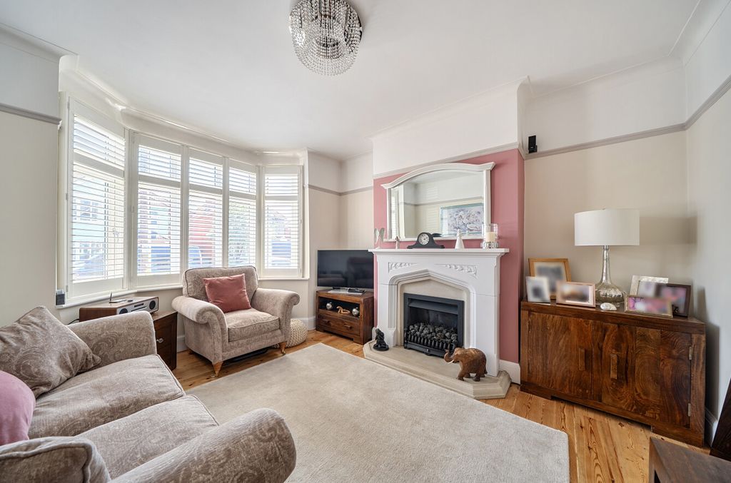 Property photo 2 of 14 1483487-26-6A3Ed5...