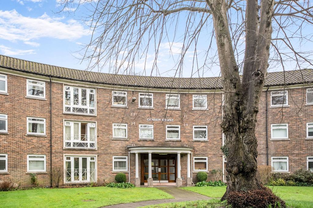 Property photo 2 of 11