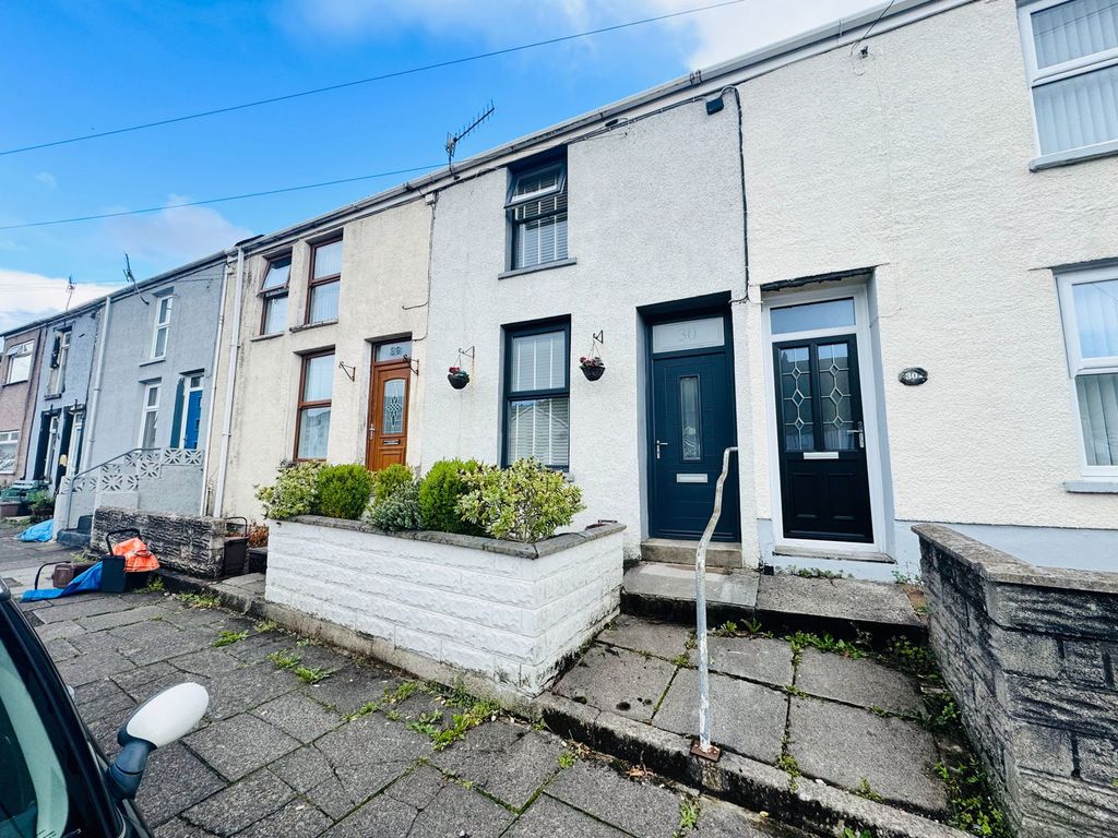 Property photo 1 of 27