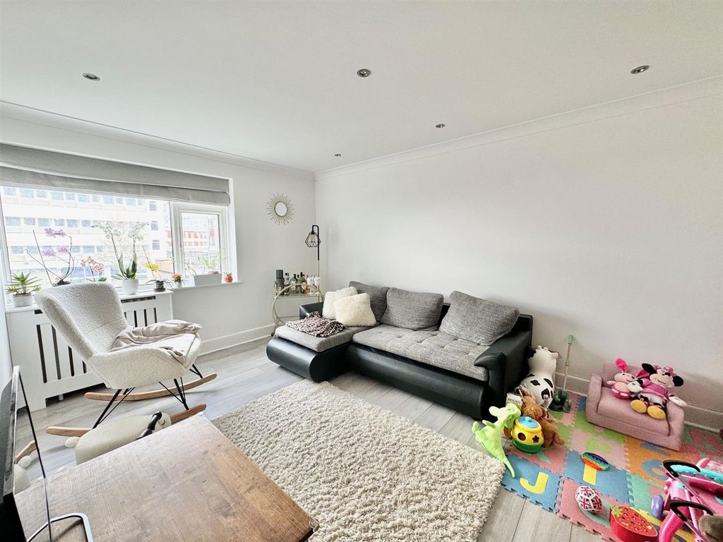 Property photo 2 of 5 2