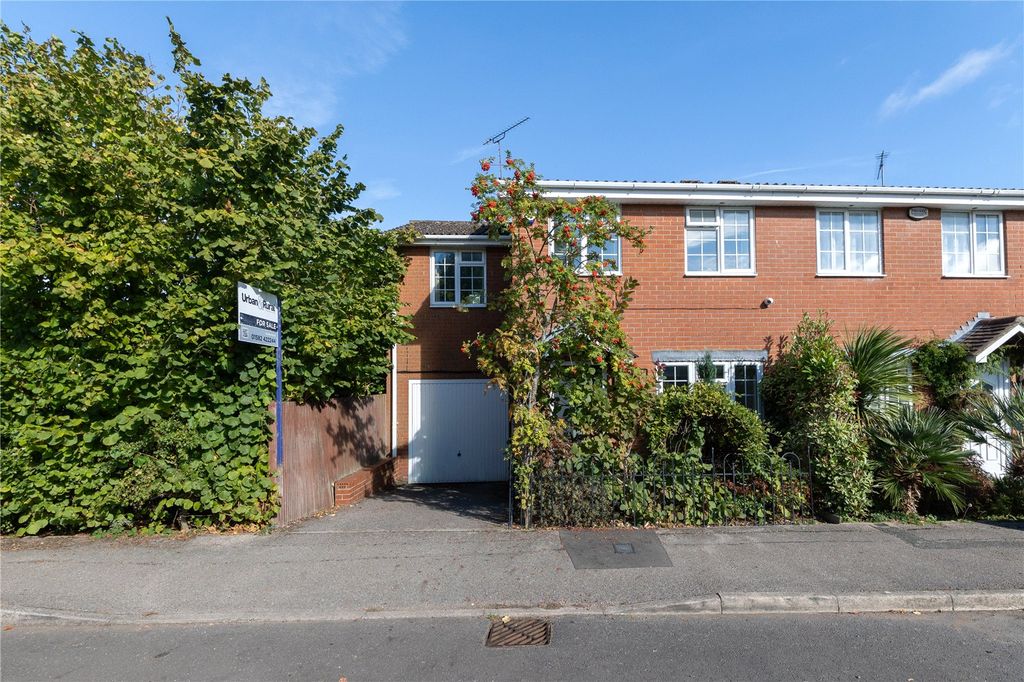 Property photo 1 of 20 Picture No. 24