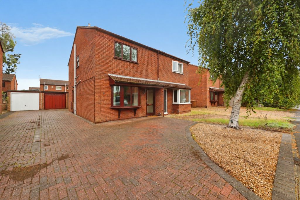 Property photo 1 of 15 5139172