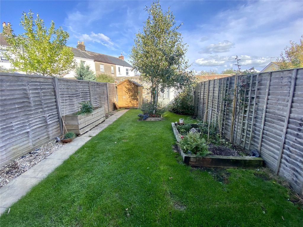 Property photo 2 of 21 Picture No. 08