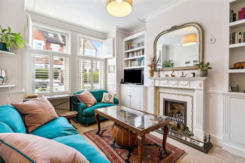 Property photo 1 of 7