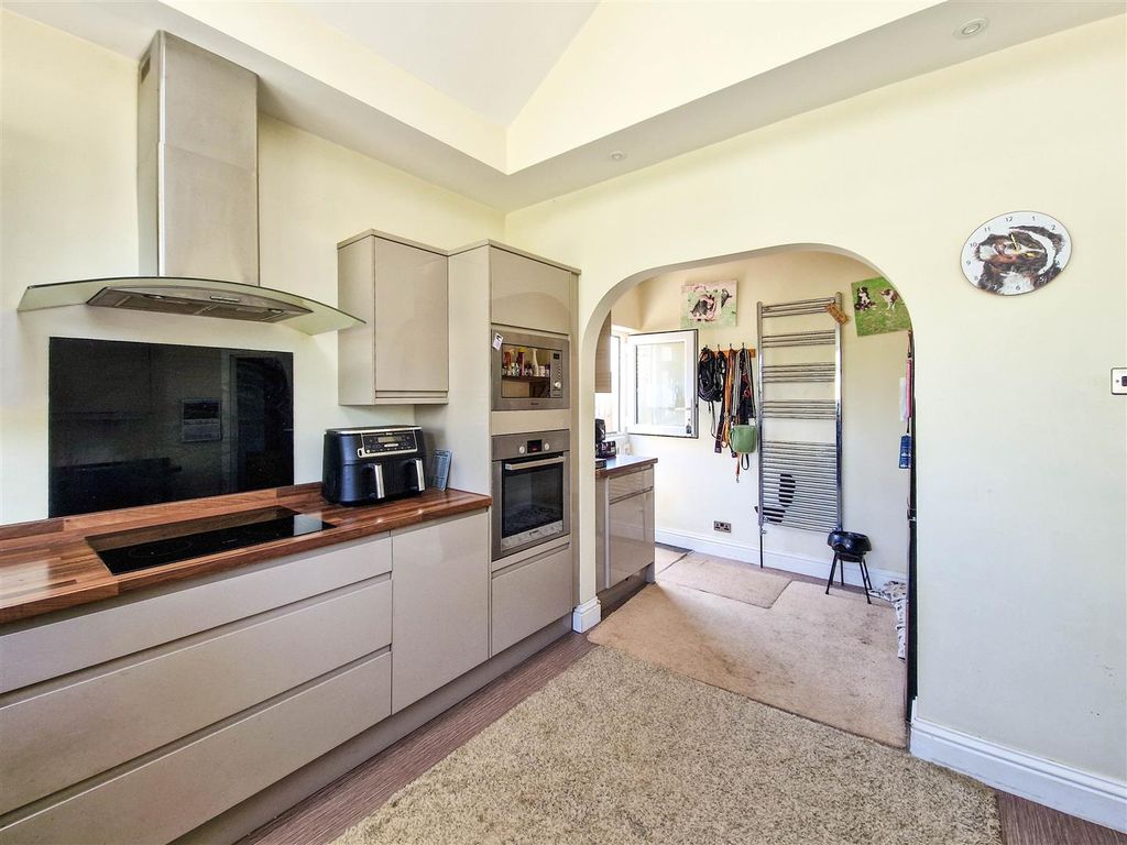 Property photo 3 of 21 Kitchen Onto The Utility Room