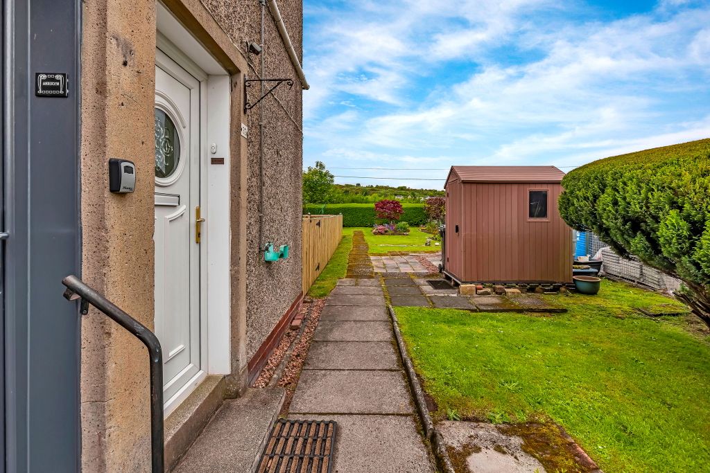 Property photo 3 of 25 2
