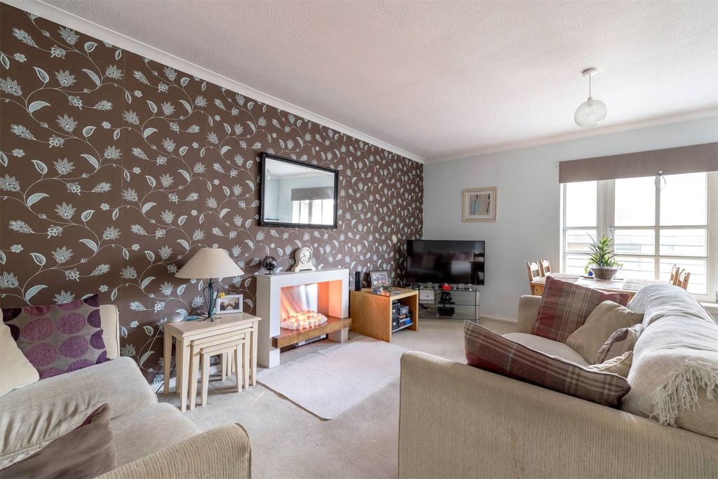 Property photo 3 of 20 Picture No. 07