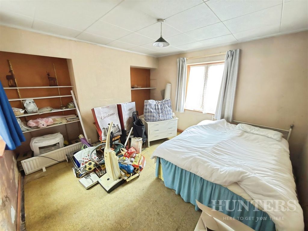 Property photo 3 of 9 Pbox-Img.Jpg