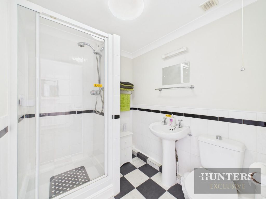 Additional image 12 of 9 bed terraced house for saleWest Avenue, Filey YO14