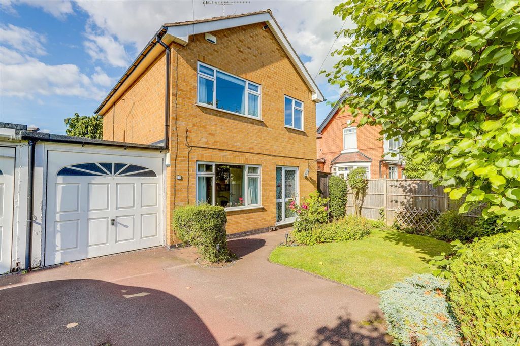 Property photo 1 of 22