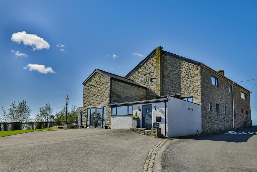 Property photo 1 of 39 _S3A1470-2.Jpg