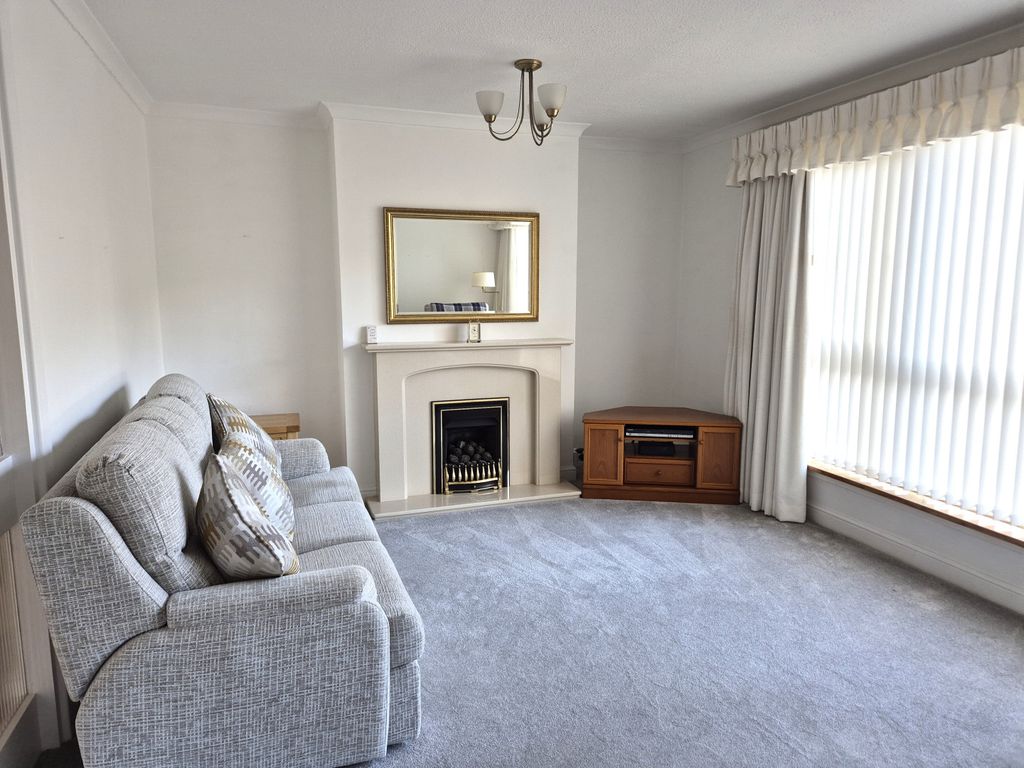 Property photo 2 of 13 Image 2