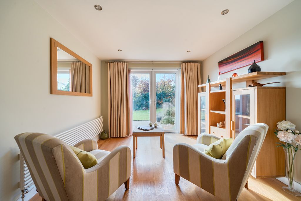 Property photo 3 of 22 138043811691c5Caae3d86