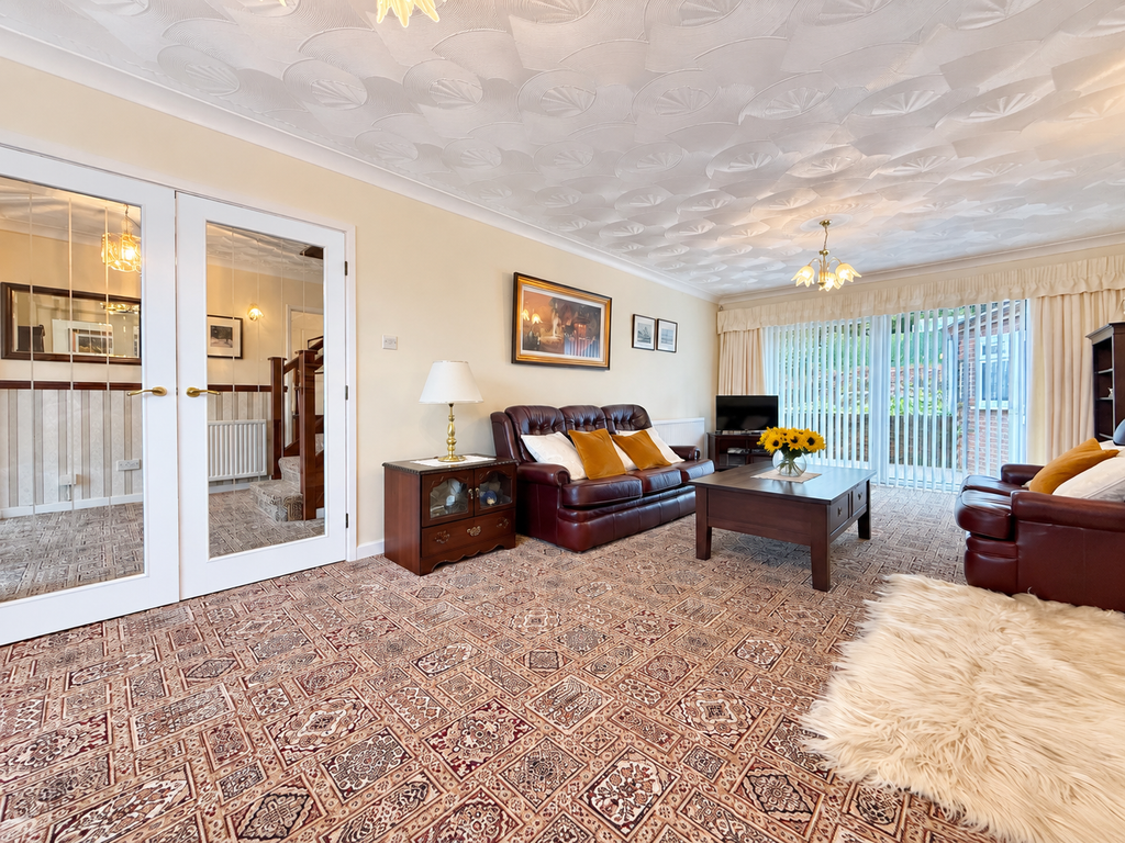 Property photo 3 of 28 3B77CE44-D1B2-4820-B256-E316446C4450