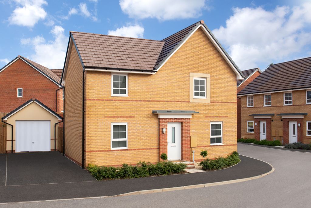 Property photo 1 of 10 St Michaels Gate Streetscene