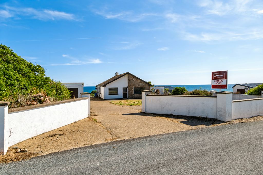 Property photo 2 of 47