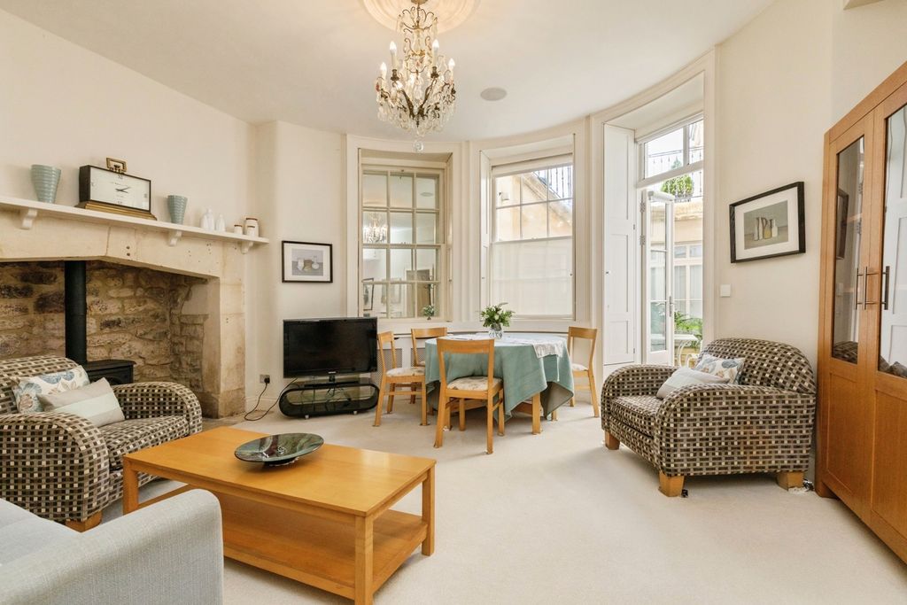 Property photo 3 of 15 Pbox-Img.Jpg