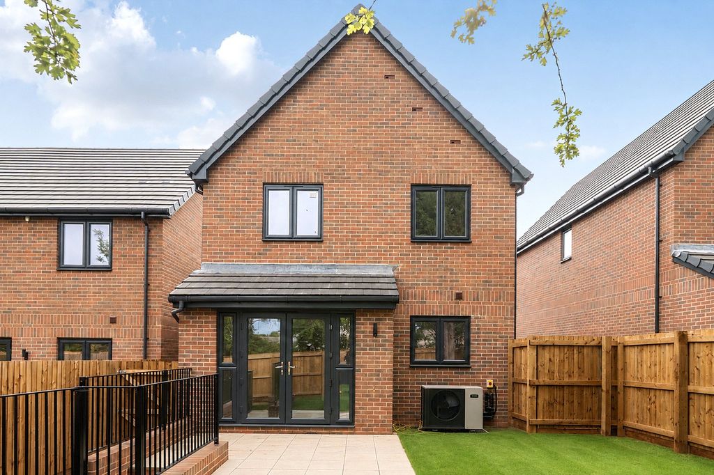 Property photo 1 of 8 Plot 8 Stagged