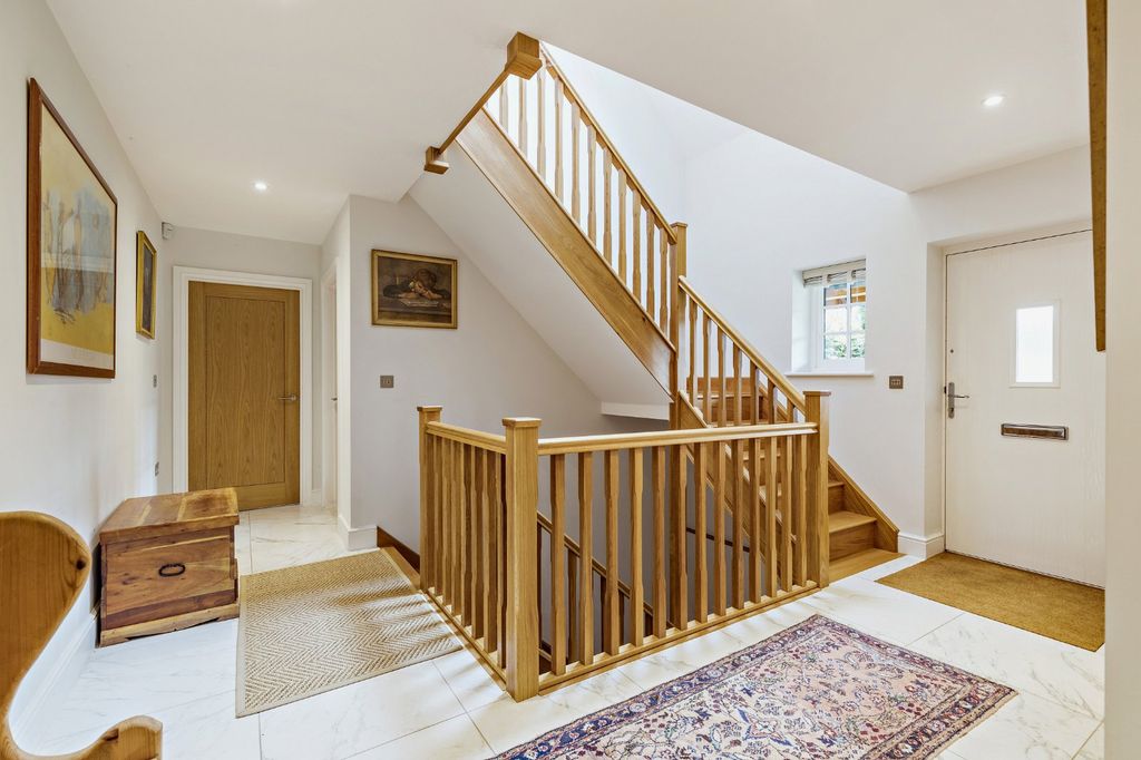 Additional image 11 of 5 bed detached house for saleThe Shires, Littlewick Green, Berkshire SL6