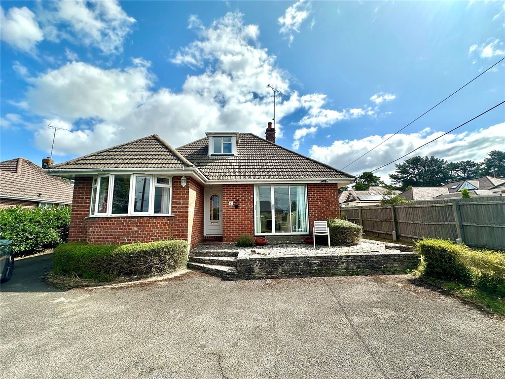 Property photo 1 of 9 Picture No. 02