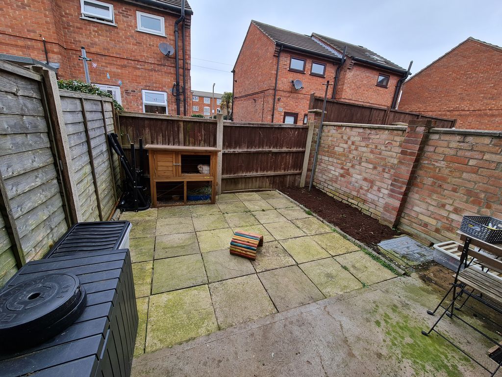 Property photo 3 of 4