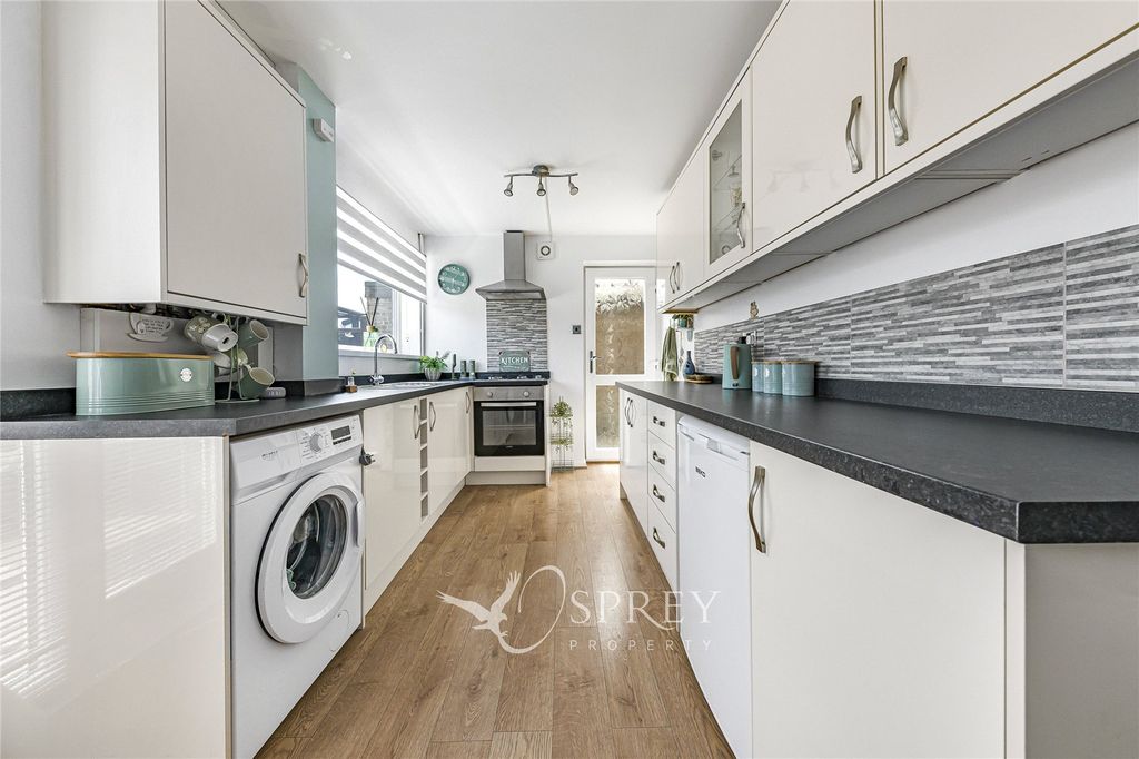 Property photo 3 of 10 Kitchen/Diner