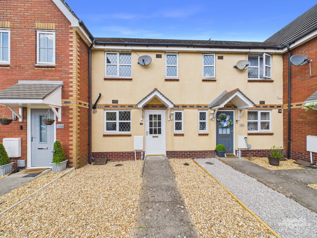 Property photo 1 of 19 Front