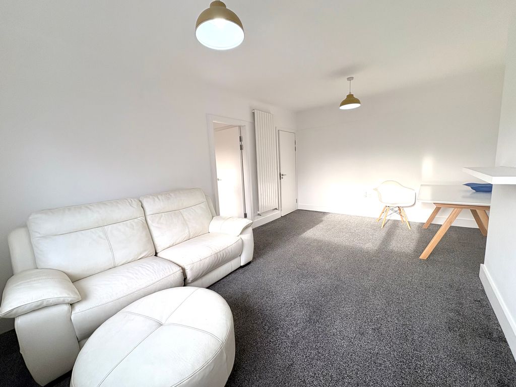 Property photo 2 of 16 Bedroom 1