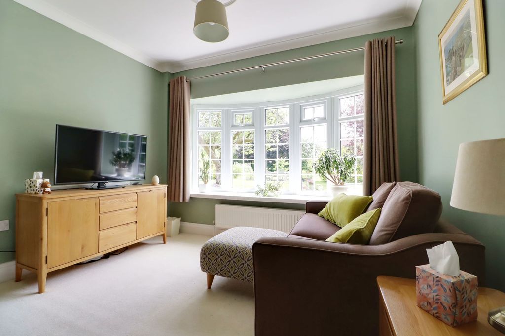 Additional image 10 of 5 bed detached house for saleWestcliff Gardens, Scunthorpe DN17