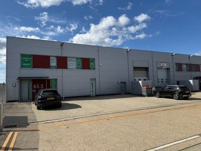 Property photo 1 of 13 Photo 16