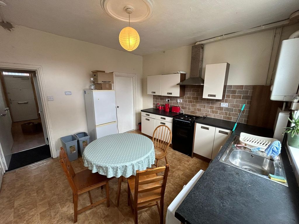 Property photo 1 of 10 Picture No. 02