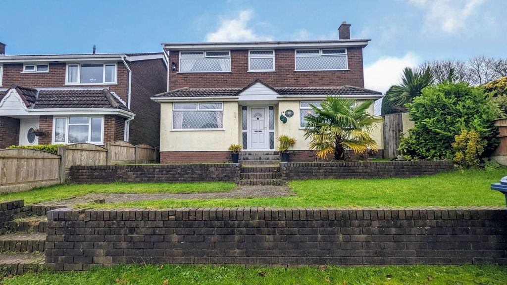 Property photo 1 of 26