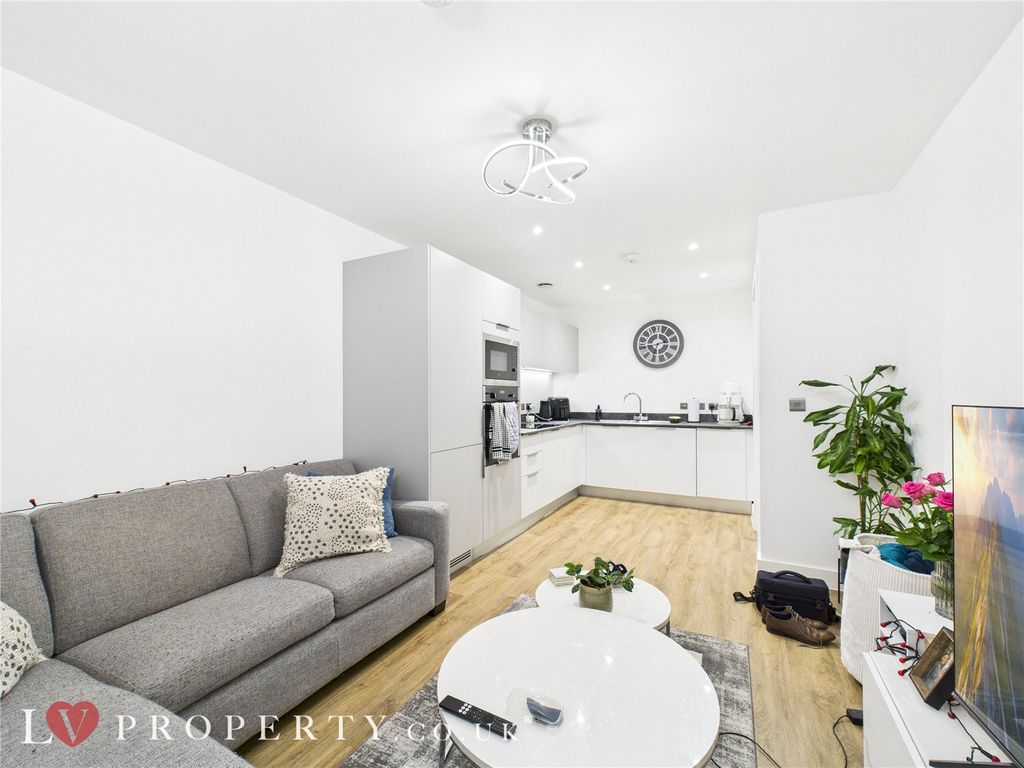 Property photo 2 of 5 Picture No. 05