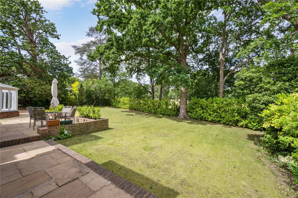 Property photo 2 of 27 Rear Garden