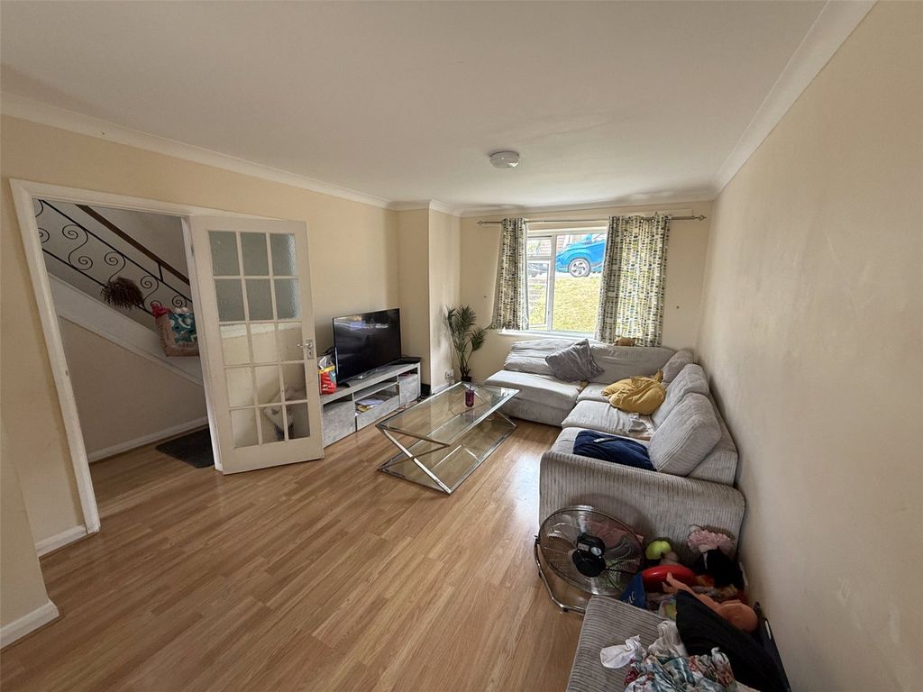Property photo 2 of 8 Picture No. 03