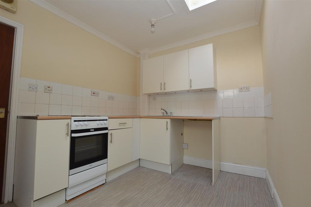 Property photo 2 of 6 Dsc_0523.Jpg