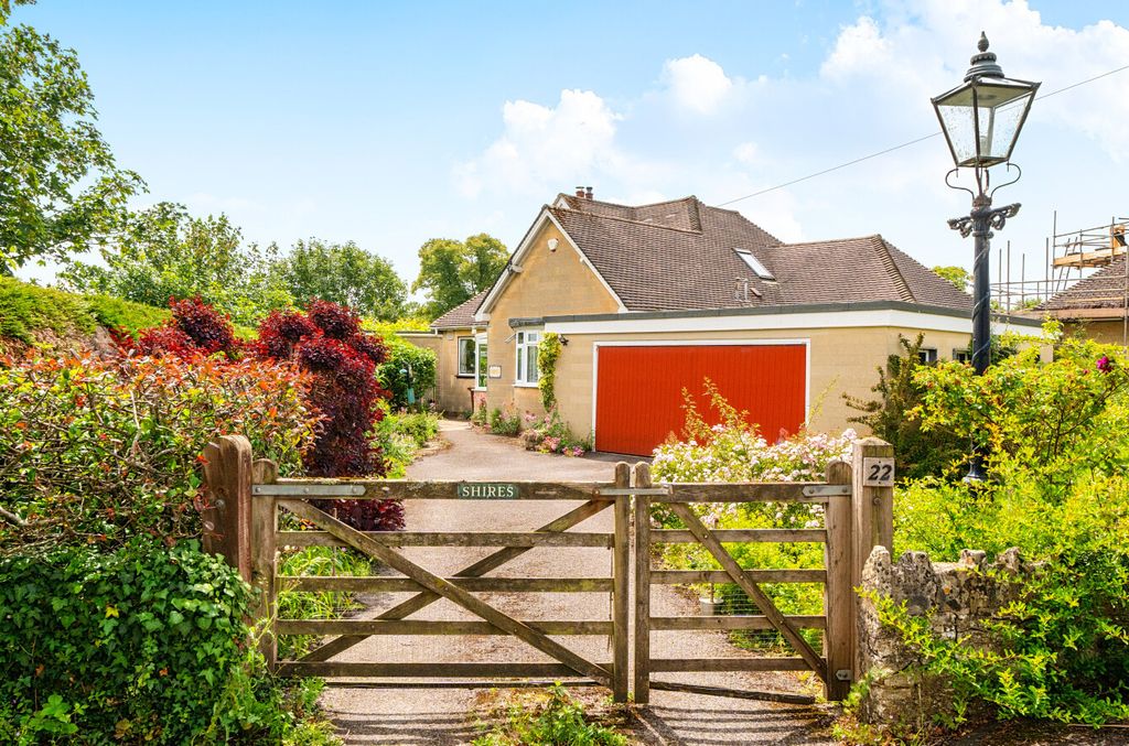 Property photo 1 of 22 1478087-1-6A300Ec...