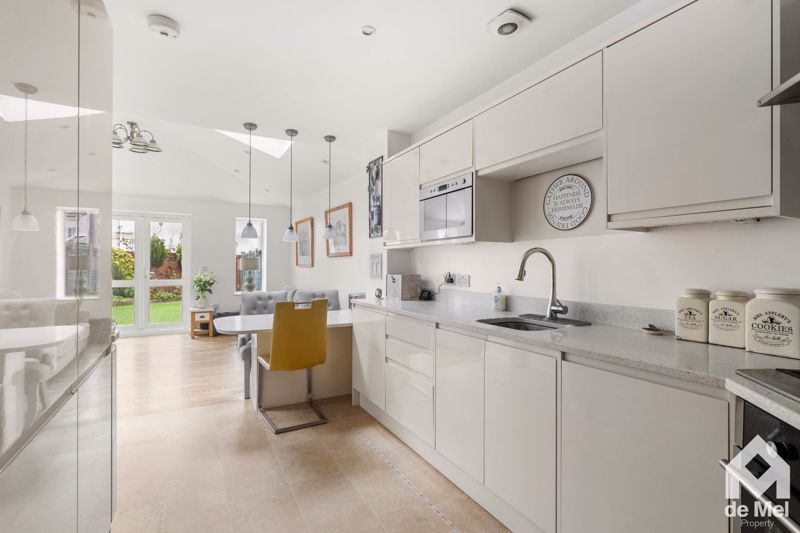 Property photo 3 of 22 Photo 18