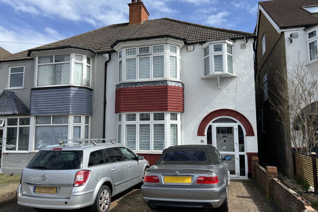 Property photo 1 of 18