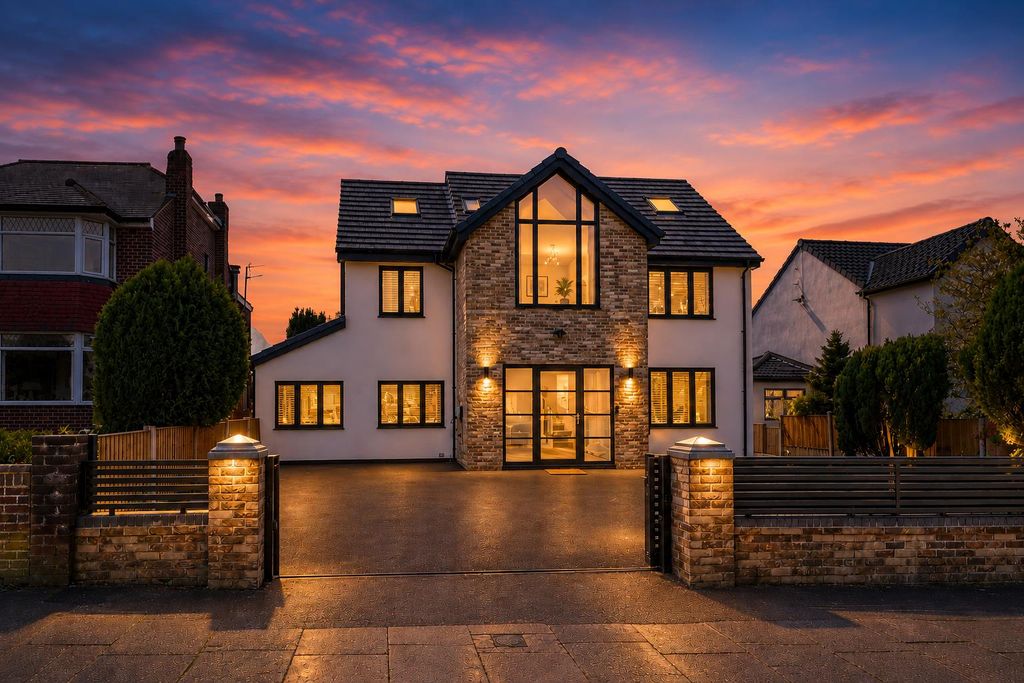 Property photo 1 of 70 Mainway Twilight Front.Png