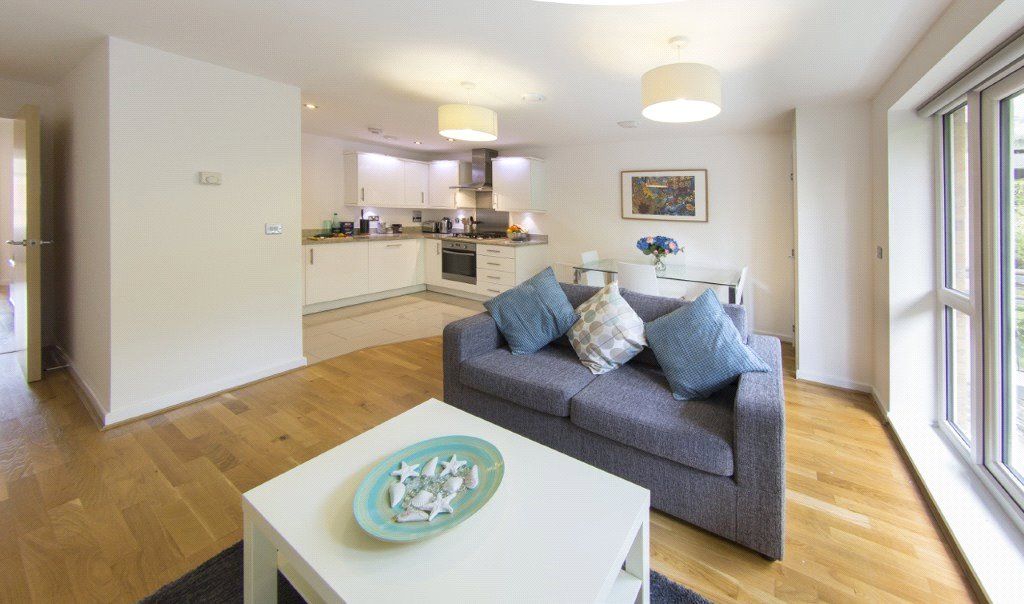 Property photo 2 of 6 Picture No. 24