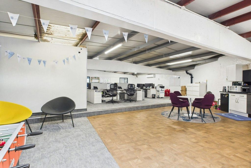 Property photo 2 of 8 Cam03083G0-Pr0048-Still001-Edited-1920x1280.Jpeg